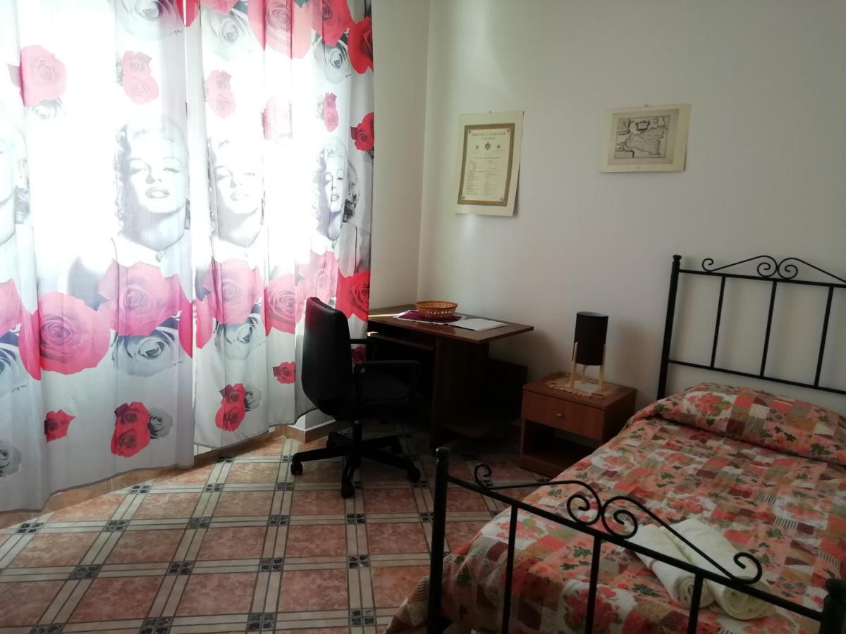 Casa Claudia Hotell Palermo Eksteriør bilde