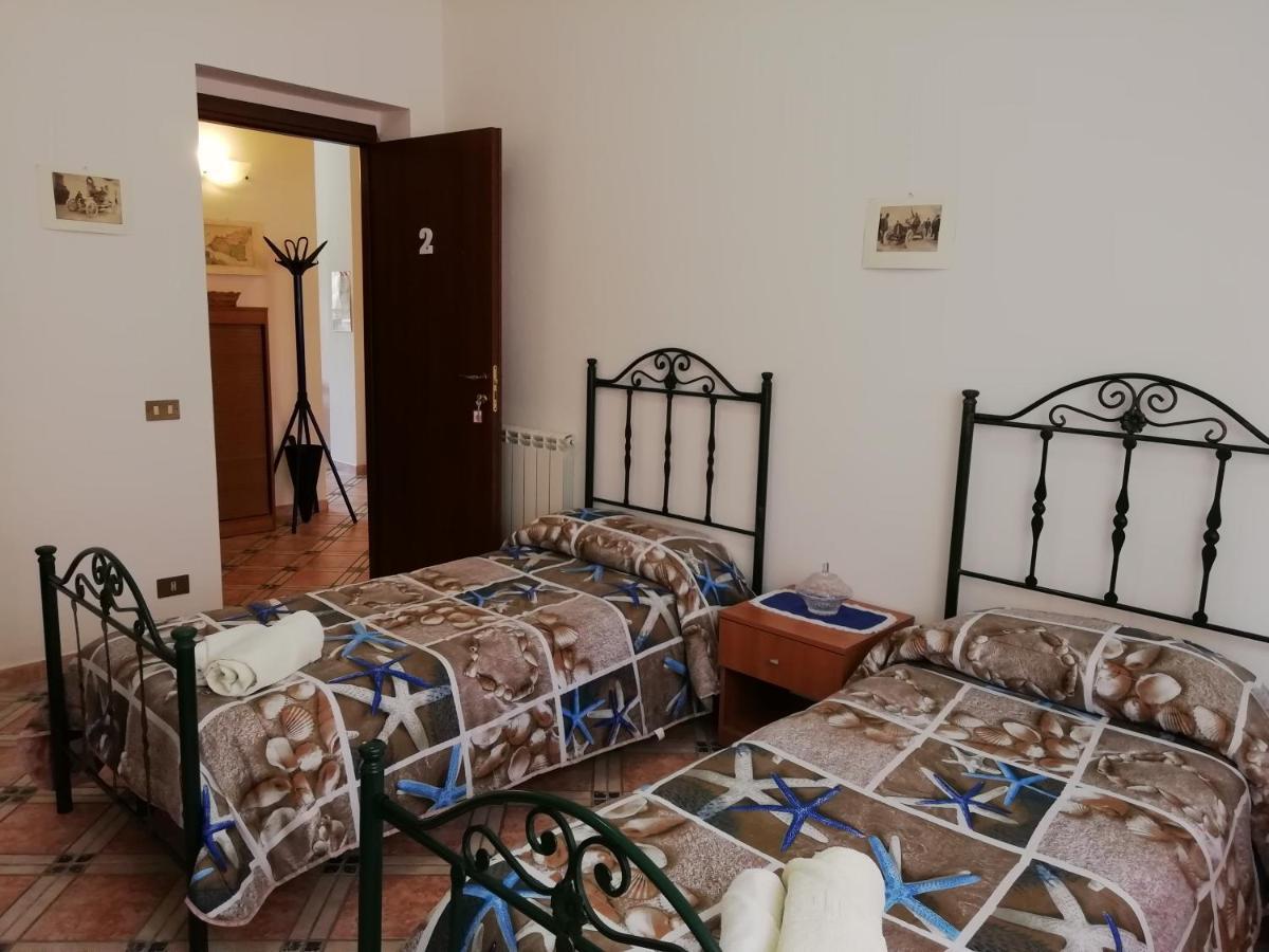 Casa Claudia Hotell Palermo Eksteriør bilde