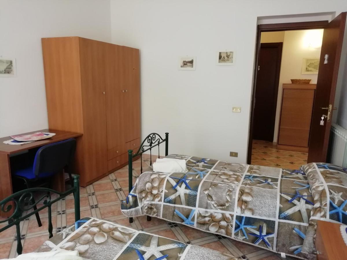 Casa Claudia Hotell Palermo Eksteriør bilde