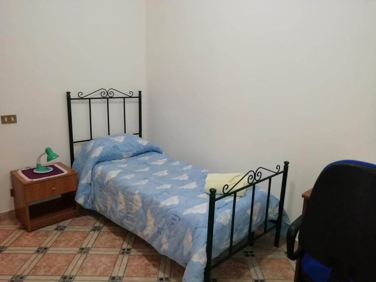 Casa Claudia Hotell Palermo Eksteriør bilde