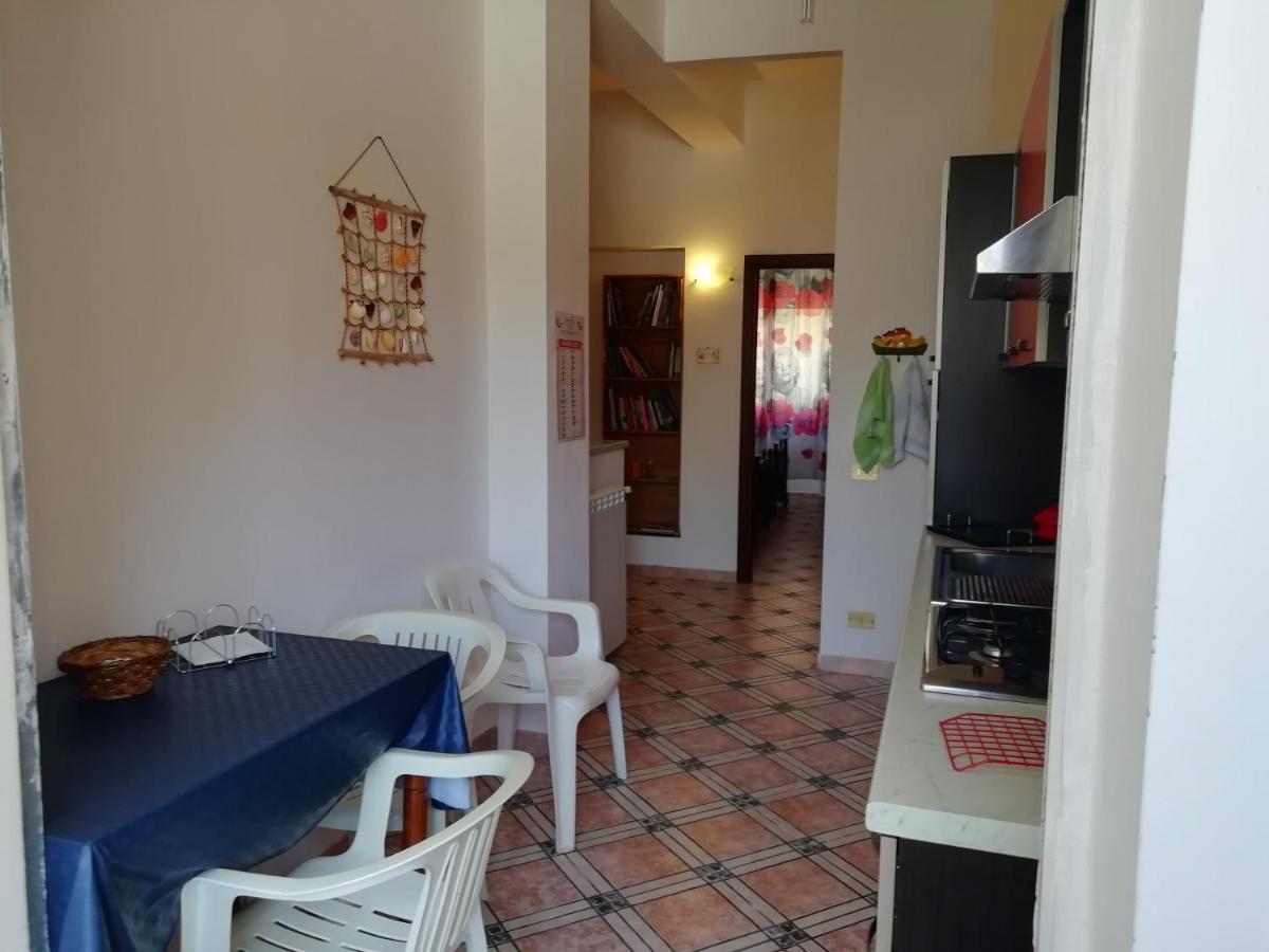 Casa Claudia Hotell Palermo Eksteriør bilde
