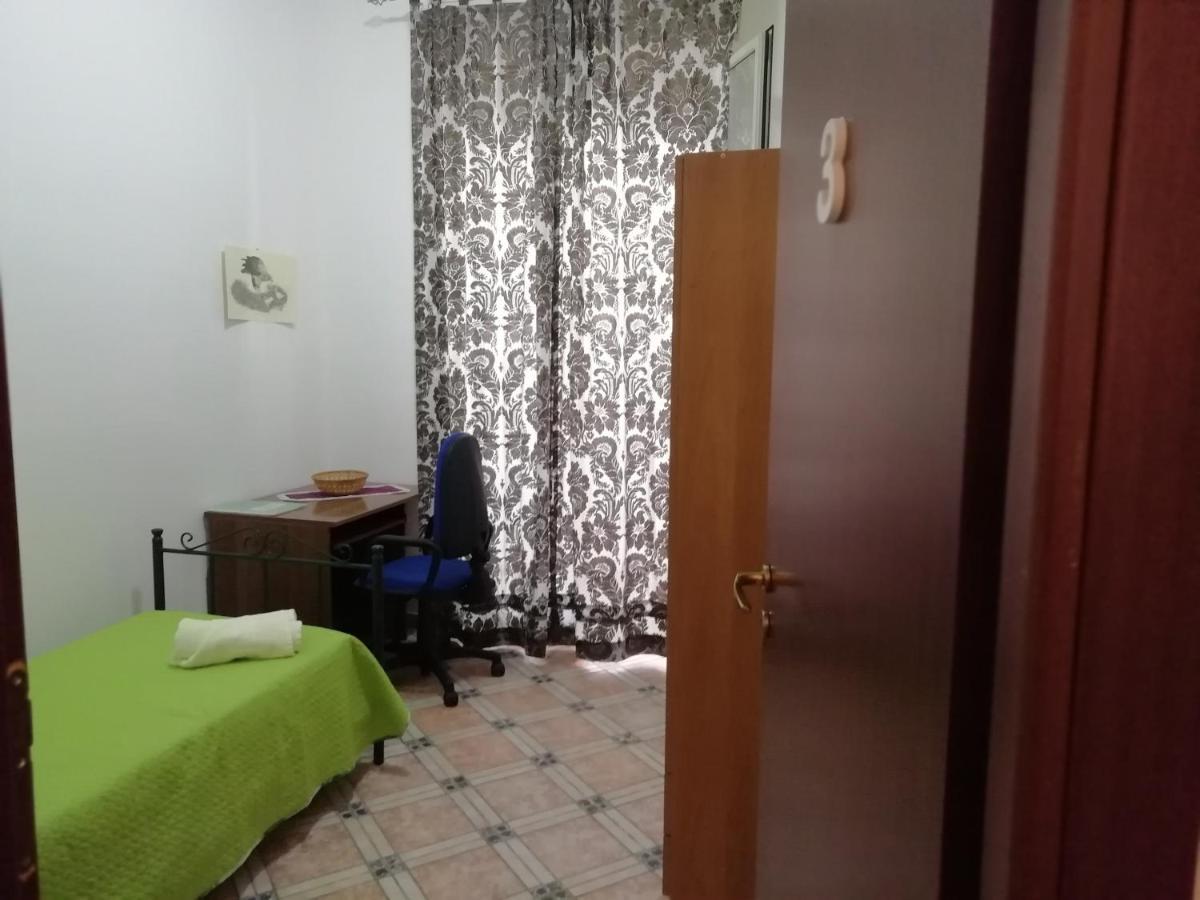 Casa Claudia Hotell Palermo Eksteriør bilde