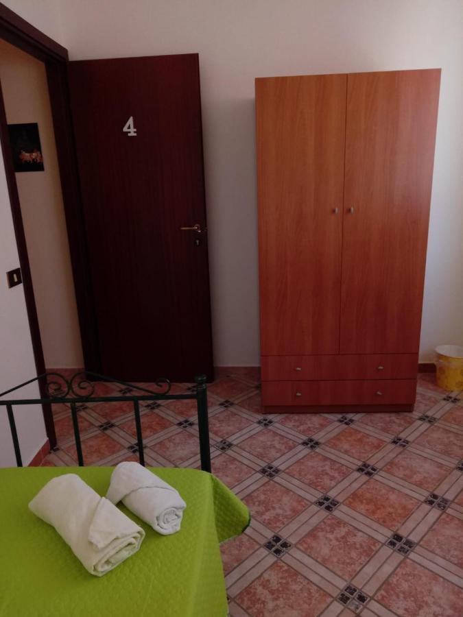 Casa Claudia Hotell Palermo Eksteriør bilde
