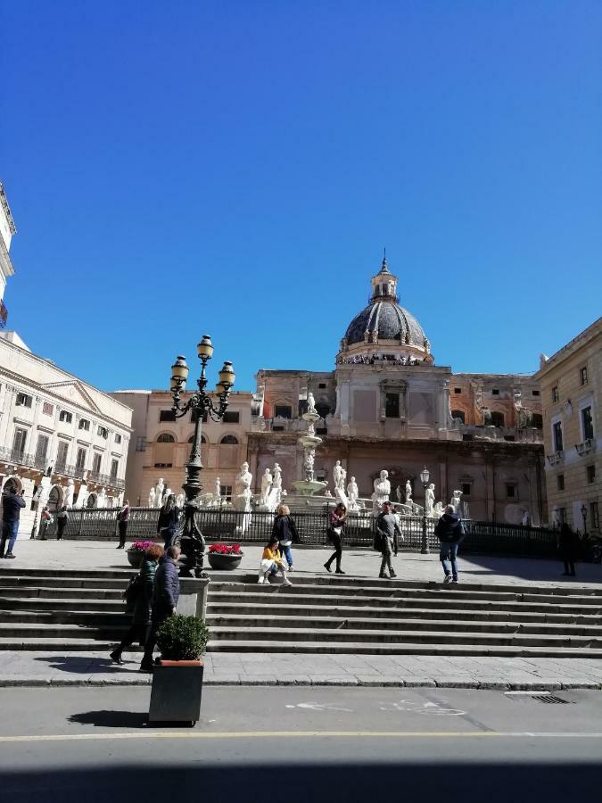 Casa Claudia Hotell Palermo Eksteriør bilde