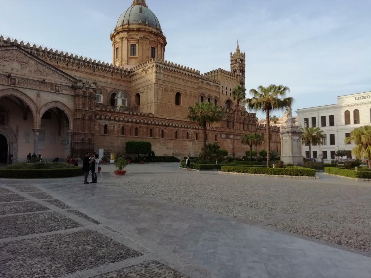 Casa Claudia Hotell Palermo Eksteriør bilde